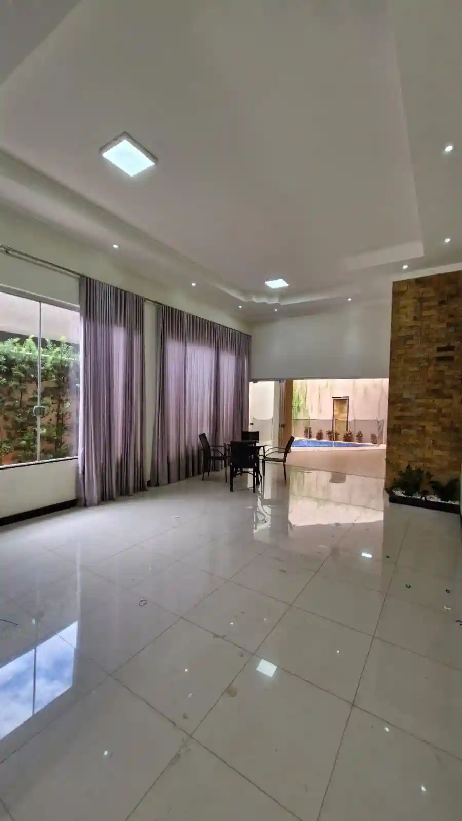 Casa de Condomínio com 3 quartos à venda, 400m² — foto 14 de 24