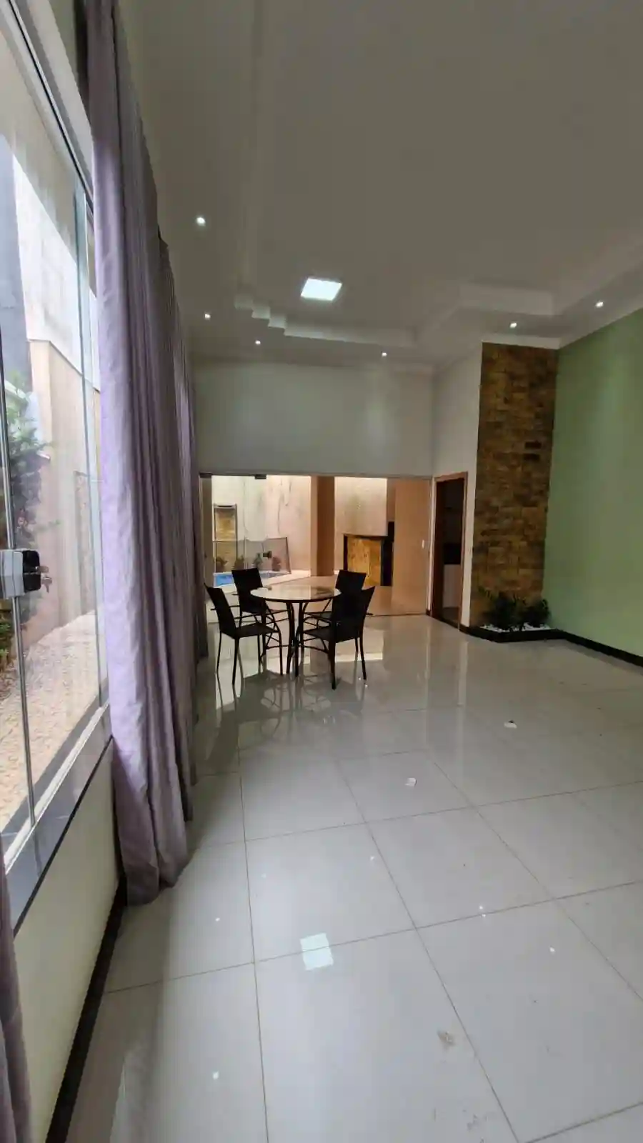Casa de Condomínio com 3 quartos à venda, 400m² — foto 4 de 24