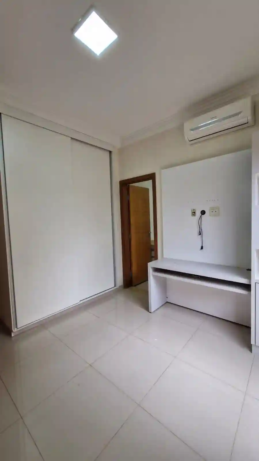 Casa de Condomínio com 3 quartos à venda, 400m² — foto 10 de 24
