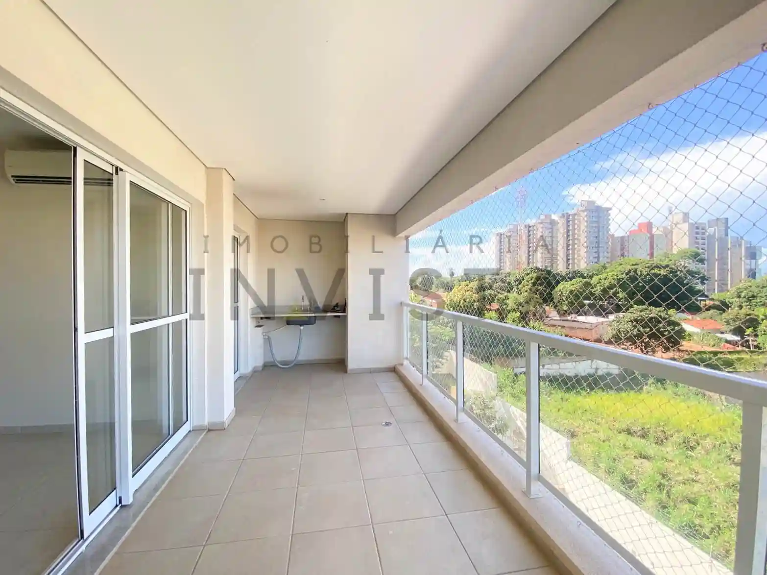 Apartamento com 3 quartos para aluguel, 115m² — foto 6 de 15