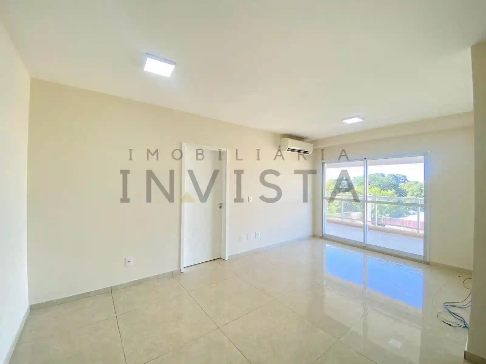 Apartamento com 3 quartos para aluguel, 115m² — foto 2 de 15