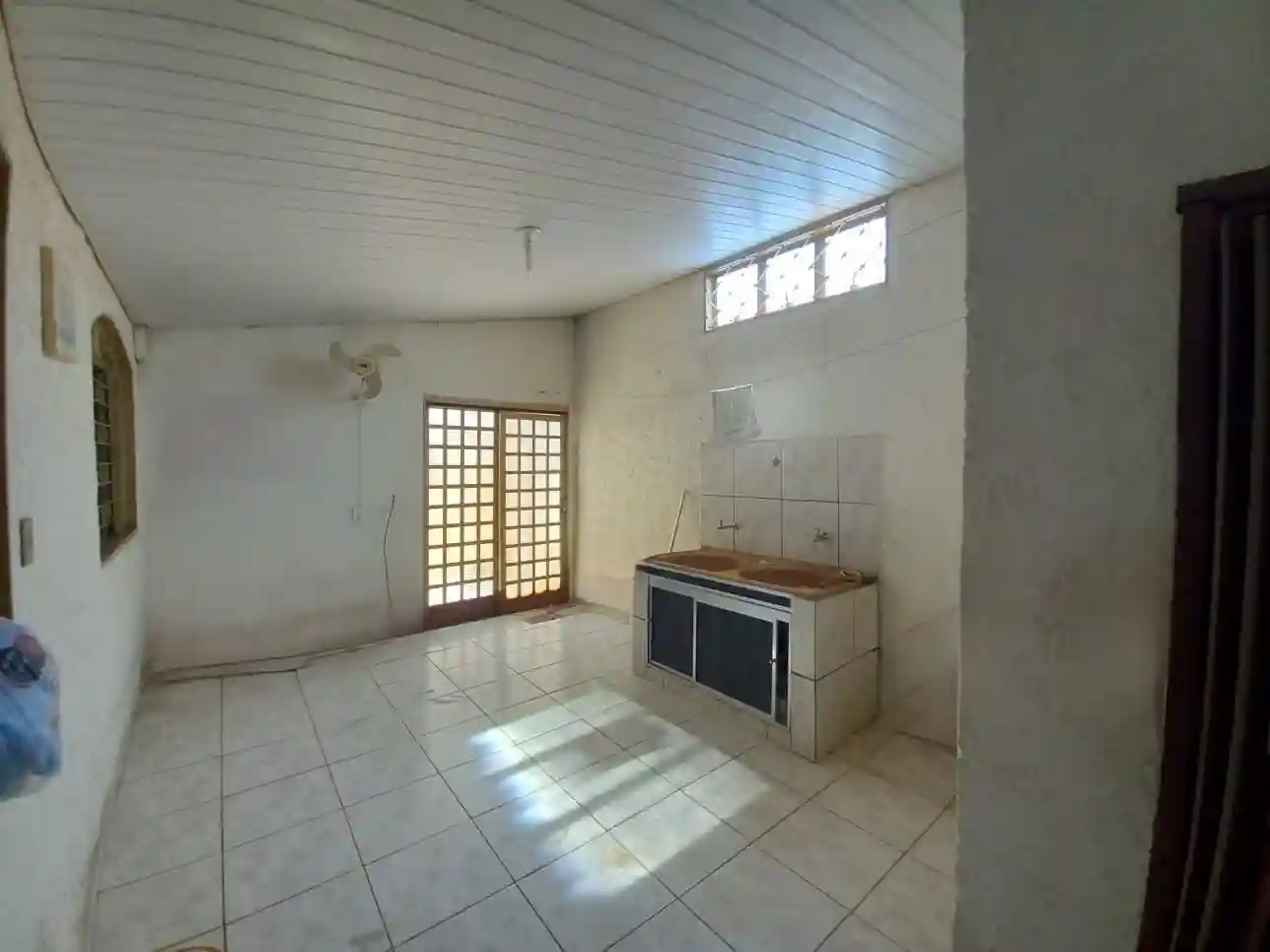 Casa com 2 quartos à venda, 160m² — foto 13 de 16