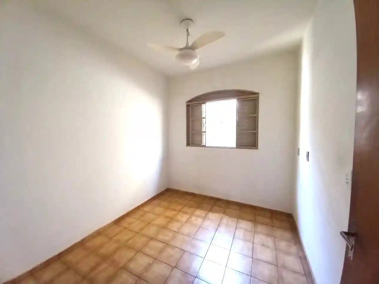 Casa com 2 quartos à venda, 160m² — foto 10 de 16