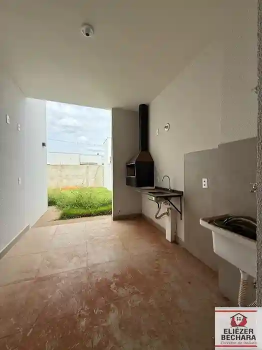Casa de Condomínio com 3 quartos à venda, 90m² — foto 2 de 17