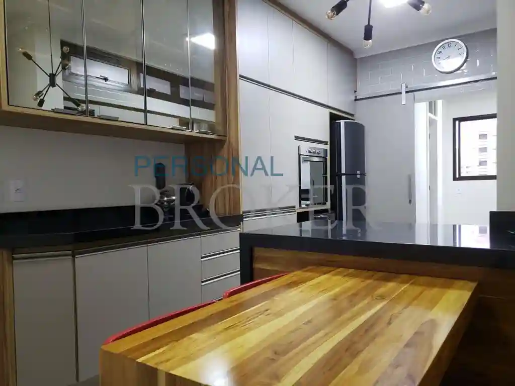 Apartamento com 3 quartos à venda, 182m² — foto 17 de 23