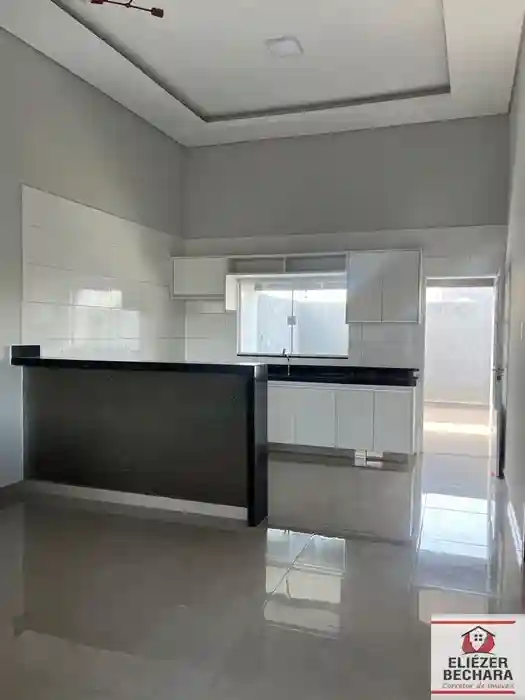 Casa com 3 quartos à venda, 112m² — foto 1 de 8