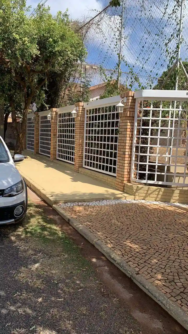 Fazenda / Sítio / Chácara com 3 quartos à venda, 1000m² — foto 4 de 17