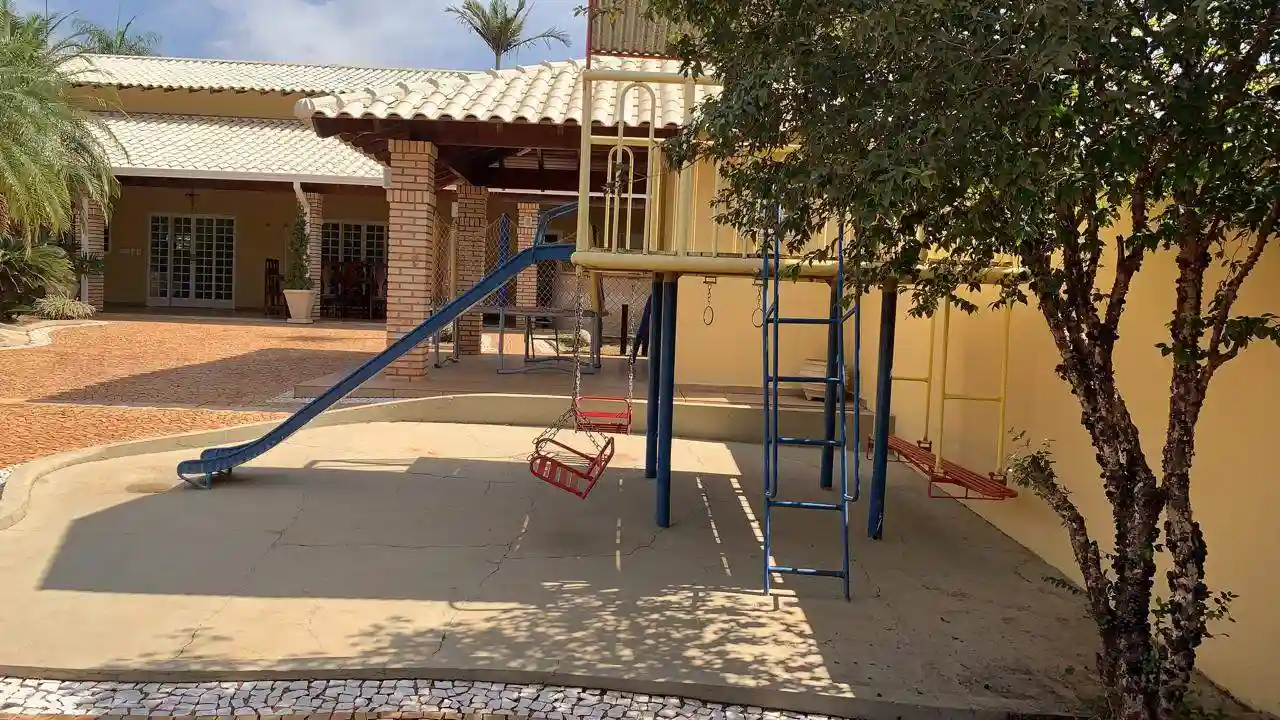 Fazenda / Sítio / Chácara com 3 quartos à venda, 1000m² — foto 7 de 17