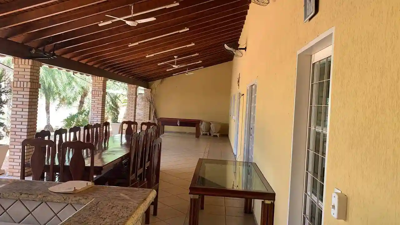 Fazenda / Sítio / Chácara com 3 quartos à venda, 1000m² — foto 16 de 17