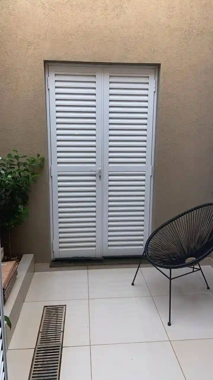 Casa de Condomínio com 3 quartos à venda, 275m² — foto 8 de 13