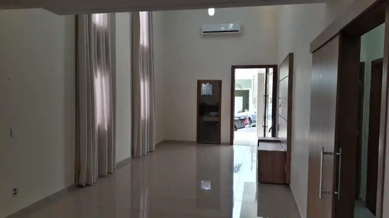 Casa de Condomínio com 3 quartos à venda, 275m² — foto 5 de 13