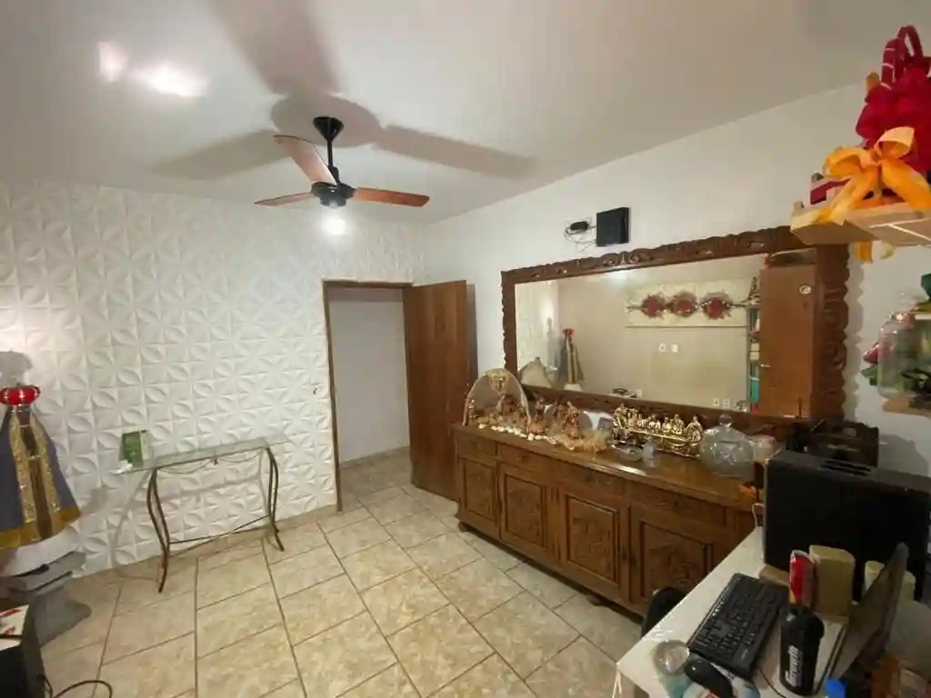 Casa com 3 quartos à venda, 341m² — foto 6 de 10