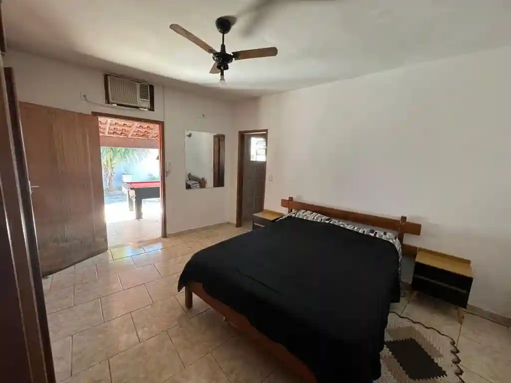 Casa com 3 quartos à venda, 341m² — foto 4 de 10