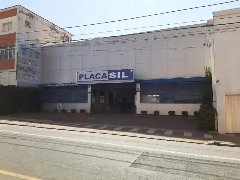 Loja / Salão / Ponto Comercial  à venda, 850m² — foto 2 de 19