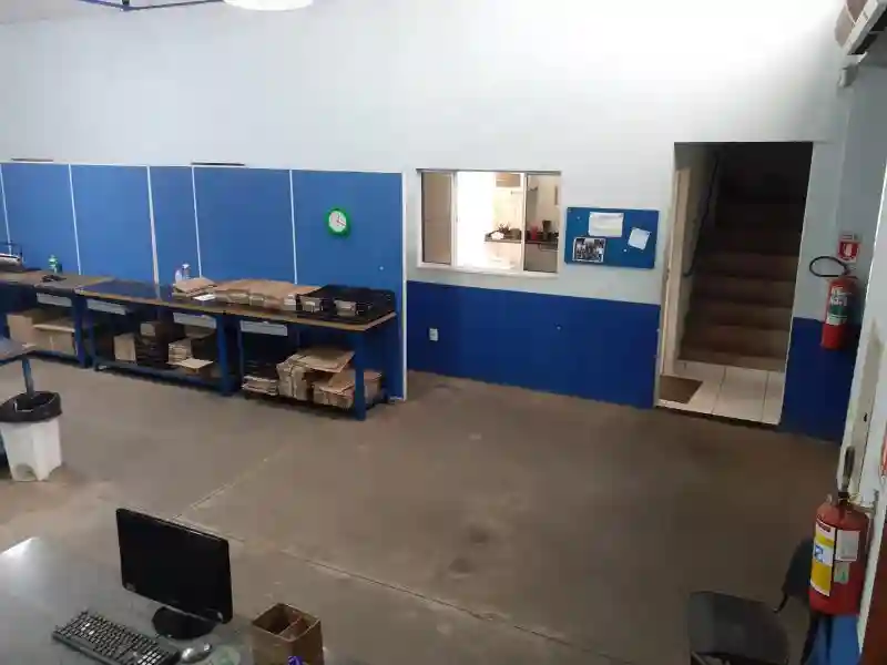 Loja / Salão / Ponto Comercial  à venda, 850m² — foto 1 de 19