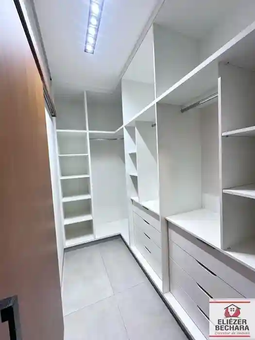 Casa de Condomínio com 3 quartos à venda, 157m² — foto 4 de 17