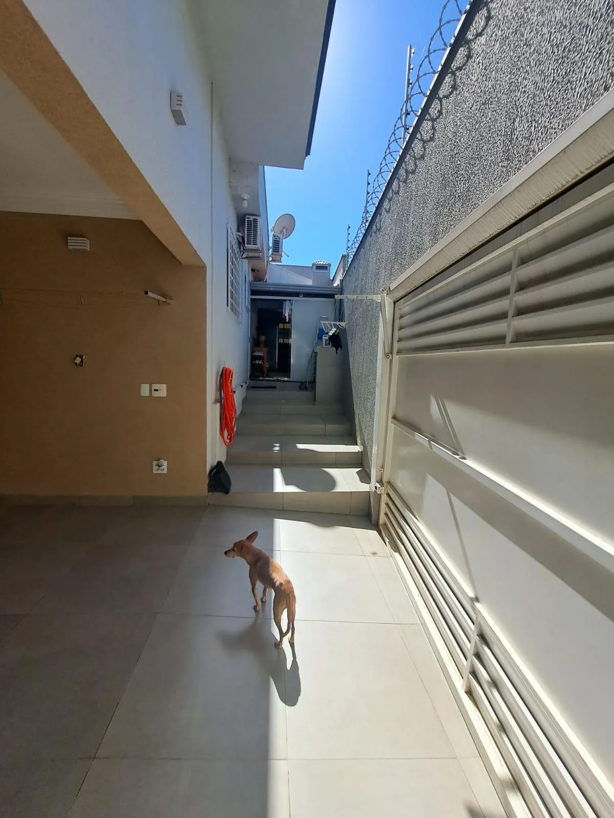 Casa com 3 quartos à venda, 211m² — foto 33 de 35
