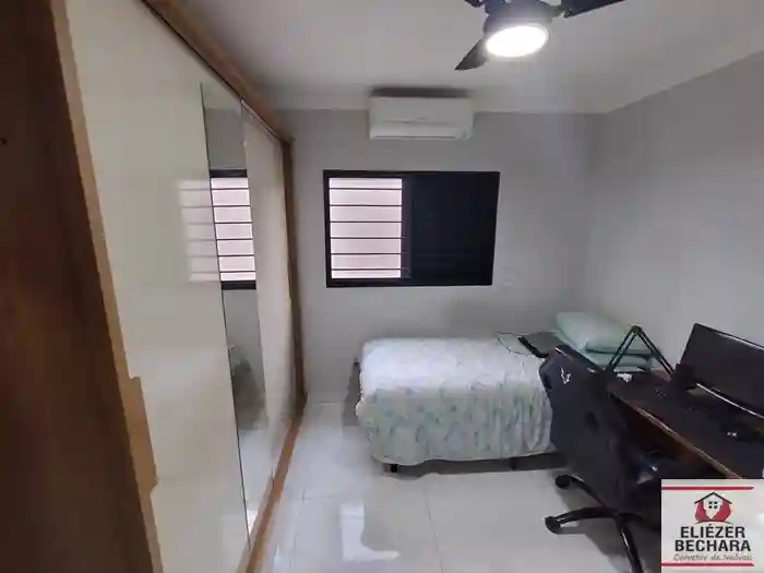 Casa com 3 quartos à venda, 120m² — foto 24 de 39