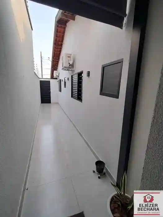 Casa com 3 quartos à venda, 120m² — foto 4 de 39