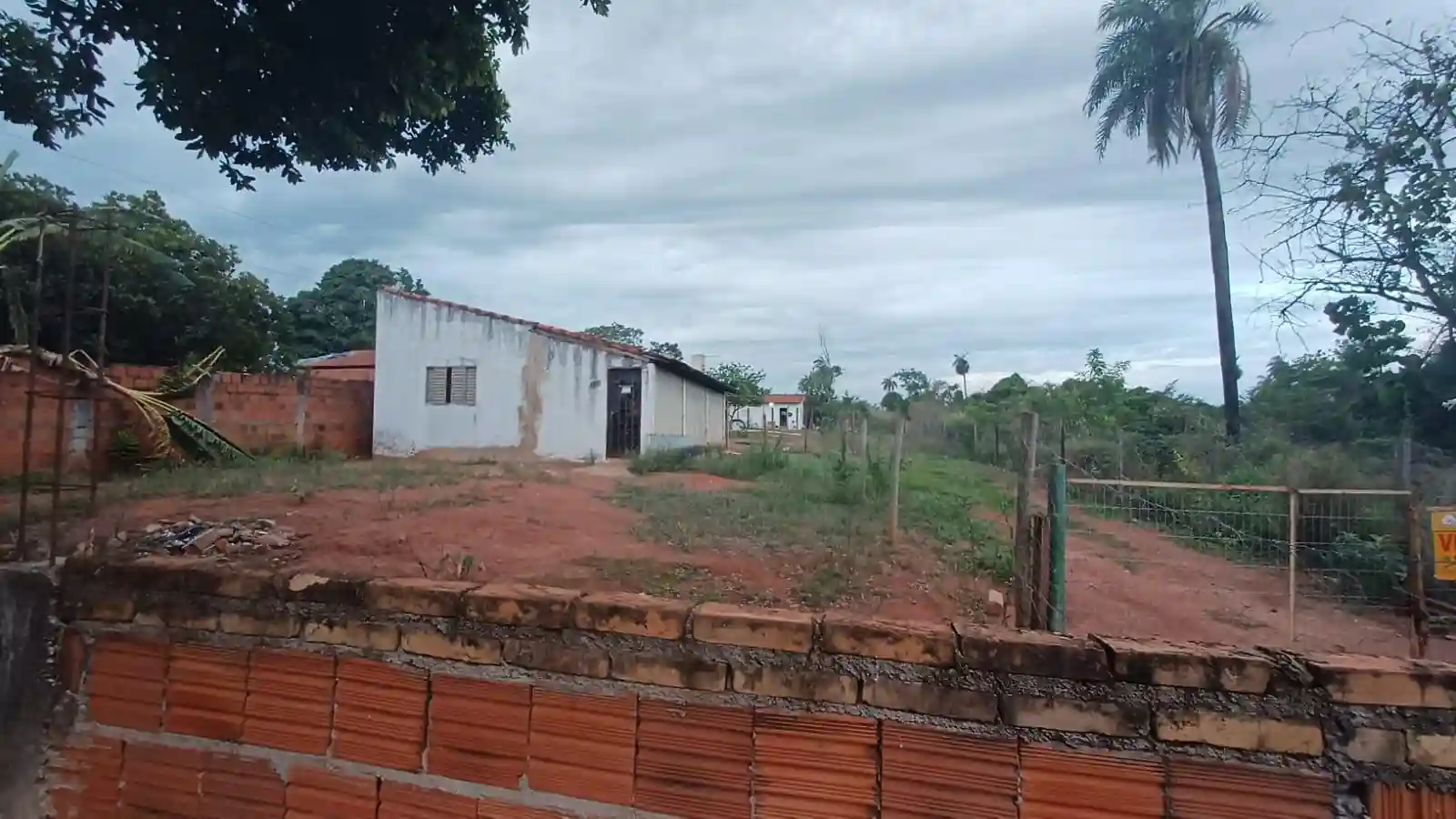 Fazenda / Sítio / Chácara  à venda, 1288m² — foto 3 de 3