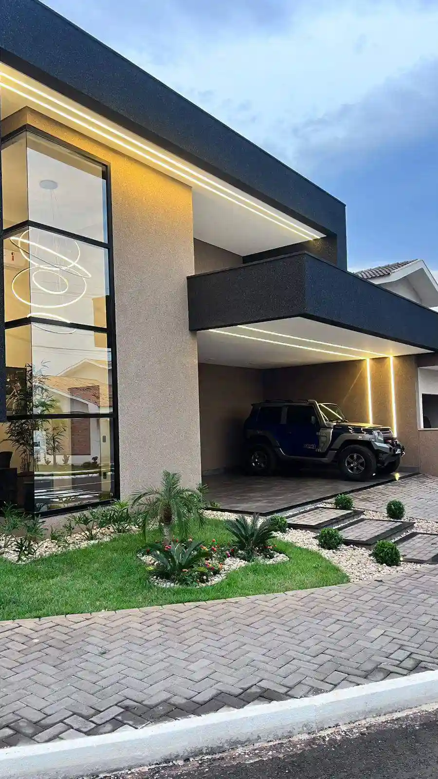 Casa de Condomínio com 3 quartos à venda, 463m² — foto 1 de 15