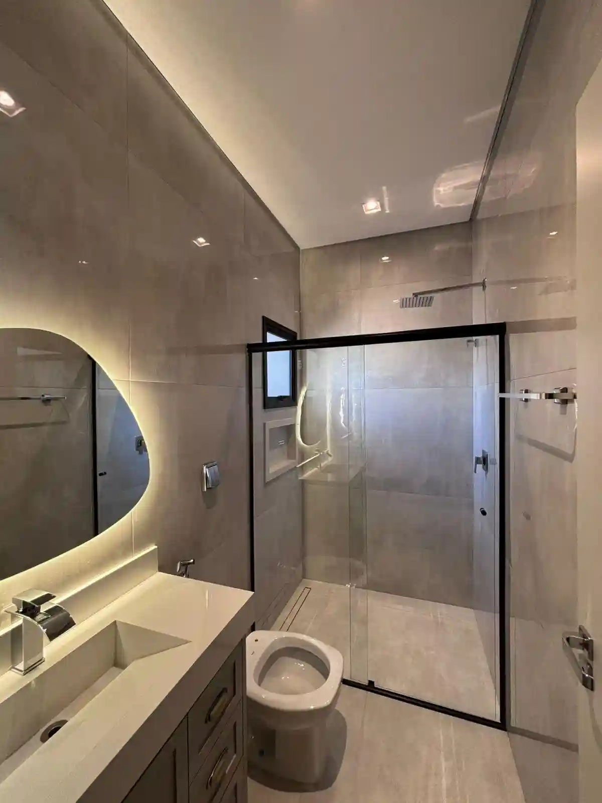 Casa de Condomínio com 3 quartos à venda, 306m² — foto 18 de 42
