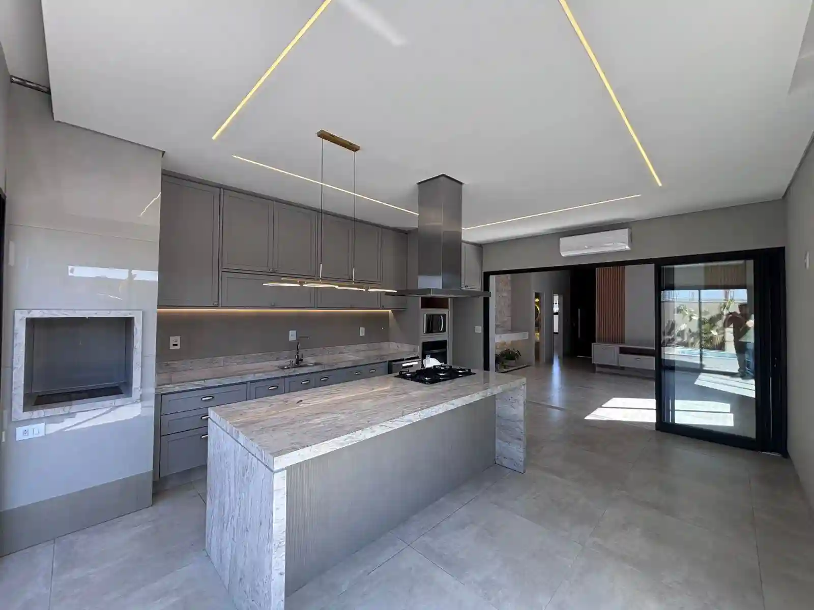 Casa de Condomínio com 3 quartos à venda, 306m² — foto 27 de 42