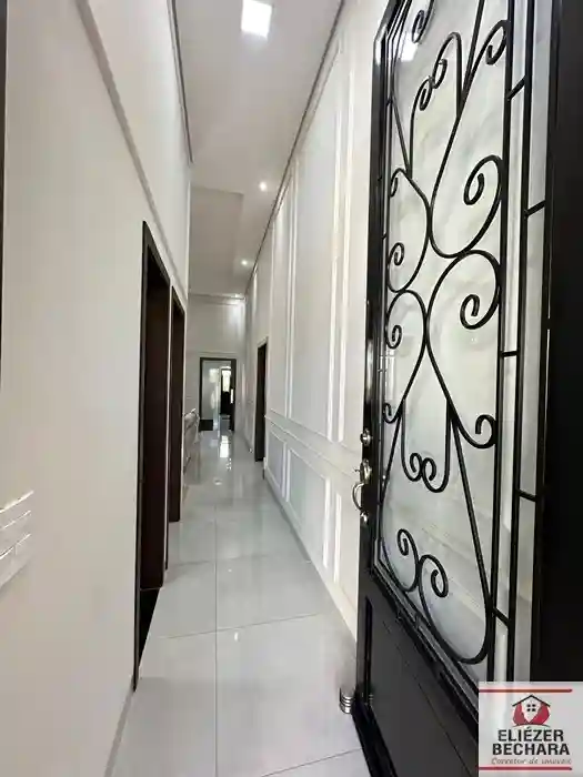 Casa de Condomínio com 3 quartos à venda, 170m² — foto 2 de 23