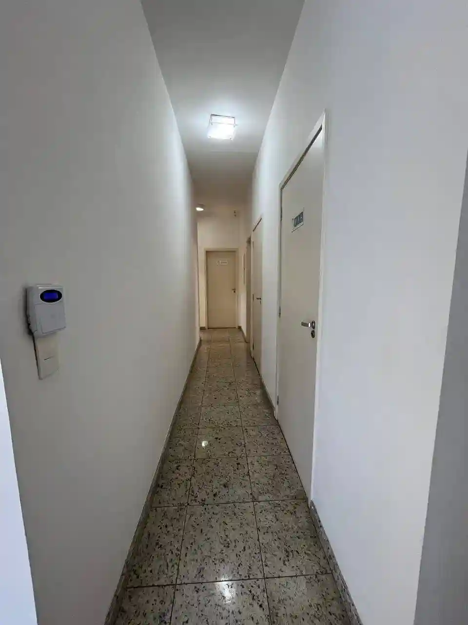 Casa Comercial com 4 quartos à venda, 200m² — foto 10 de 24