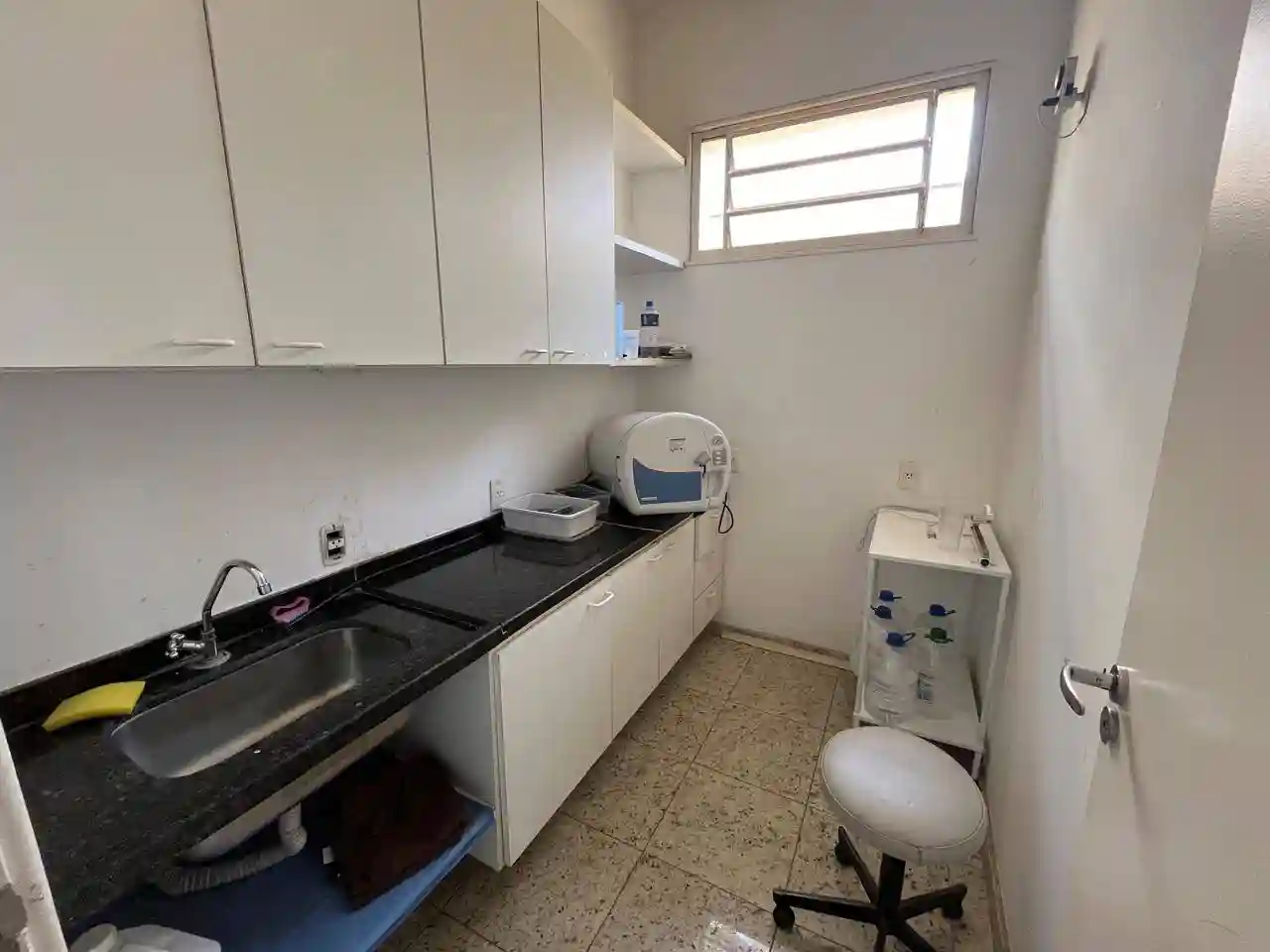 Casa Comercial com 4 quartos à venda, 200m² — foto 20 de 24