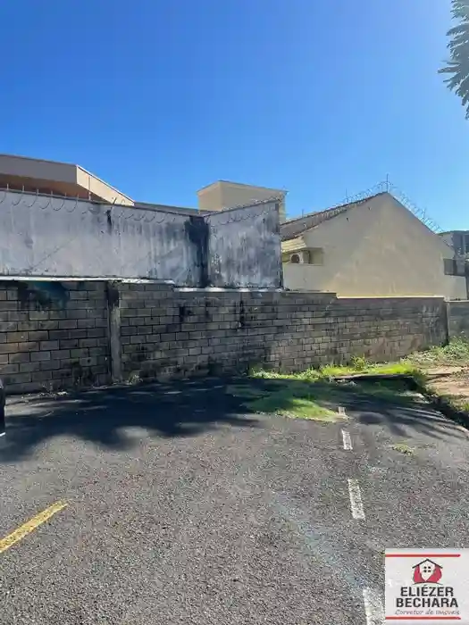 Terreno / Lote / Condomínio  à venda, 1100m² — foto 3 de 3
