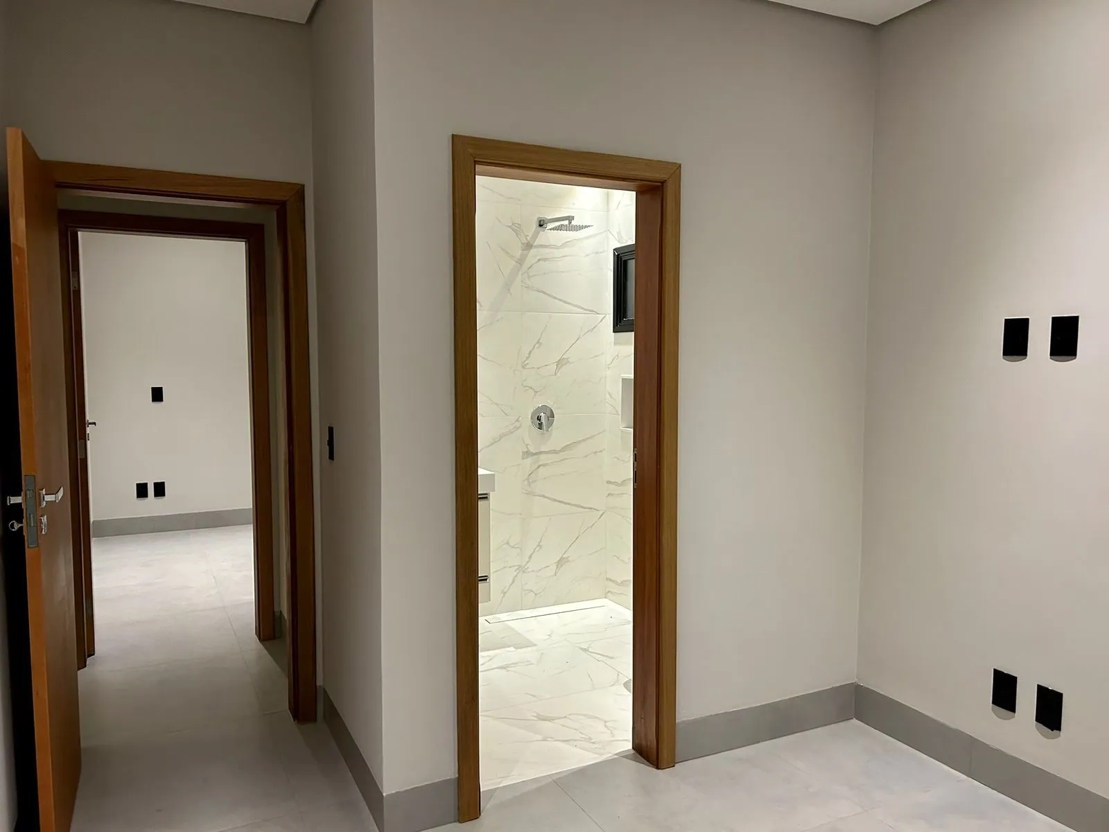 Casa de Condomínio com 3 quartos à venda, 303m² — foto 7 de 26