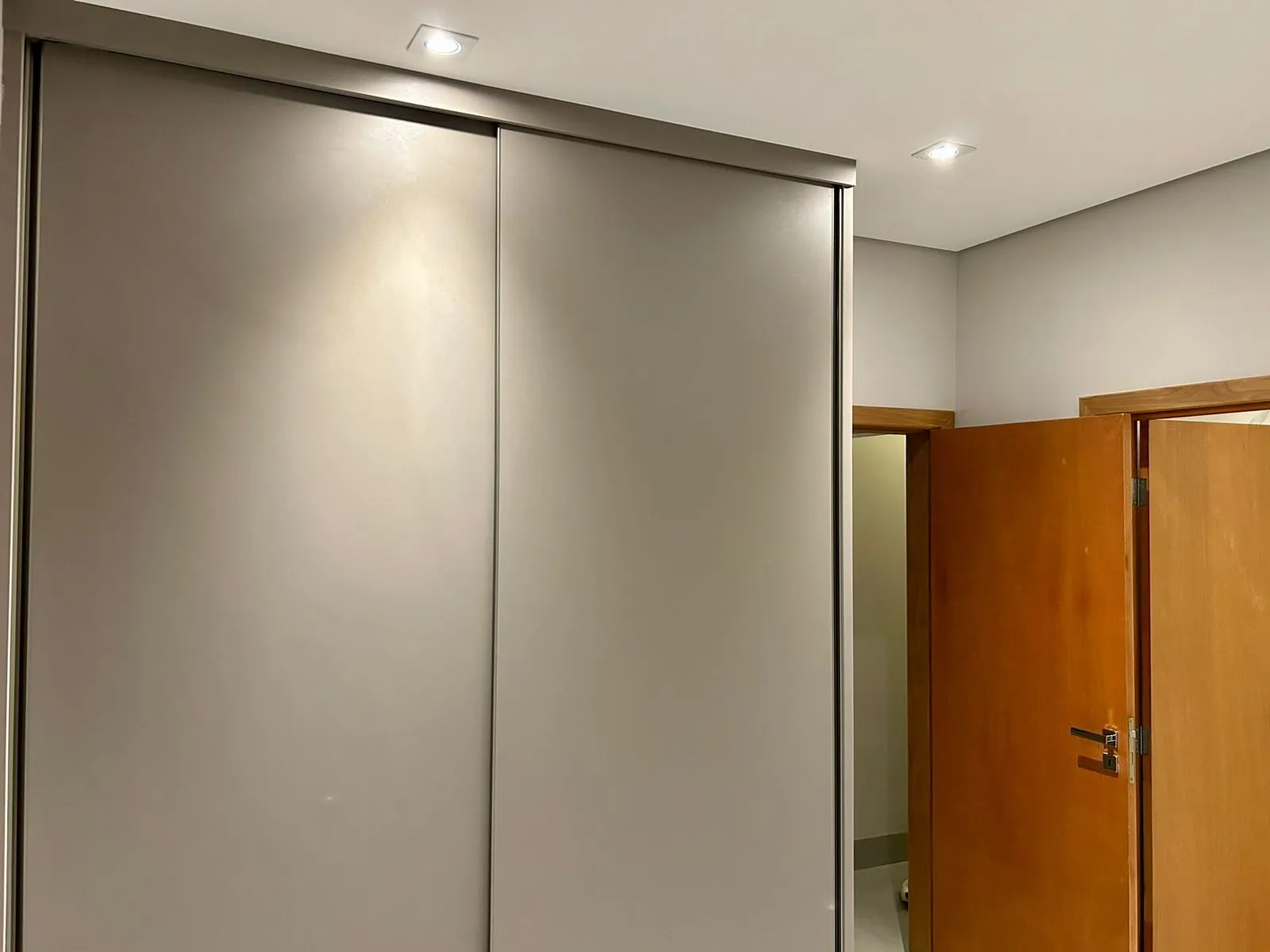 Casa de Condomínio com 3 quartos à venda, 303m² — foto 15 de 26