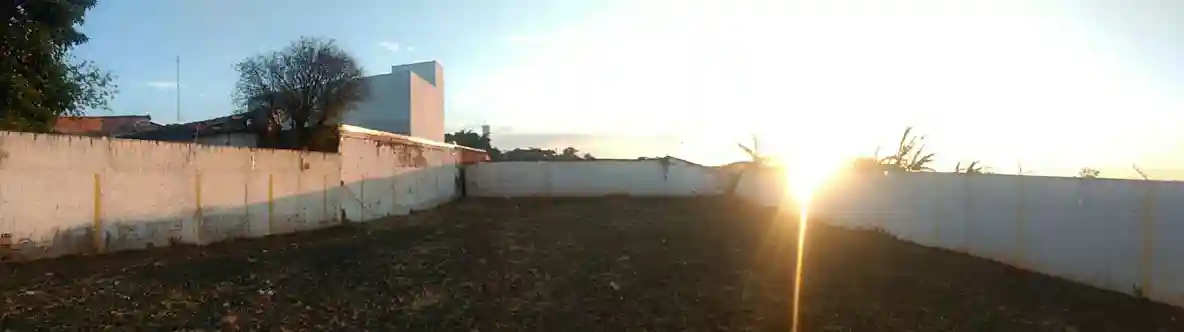 Terreno / Lote / Condomínio à venda — foto 3 de 10
