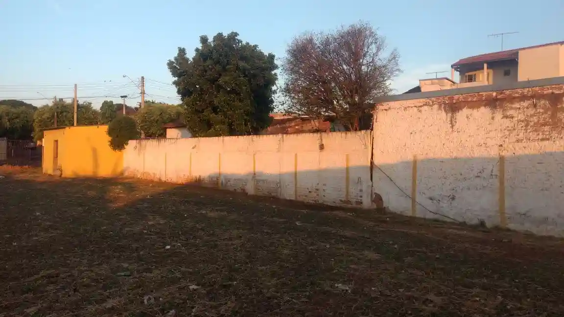 Terreno / Lote / Condomínio à venda — foto 8 de 10