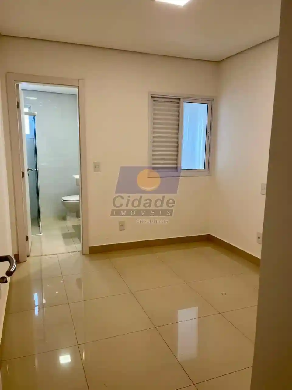 Apartamento com 3 quartos à venda, 130m² — foto 12 de 28