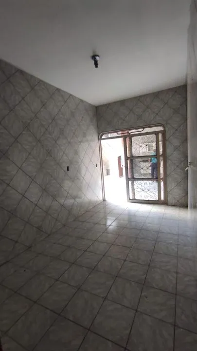 Casa à venda — foto 6 de 7