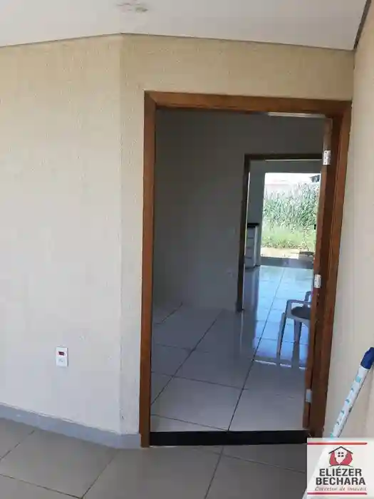 Casa à venda — foto 5 de 11