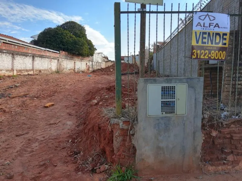 Terreno / Lote / Condomínio à venda — foto 1 de 1