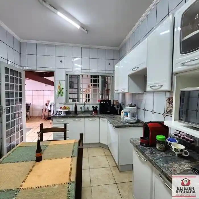 Casa com 3 quartos à venda, 150m² — foto 24 de 25