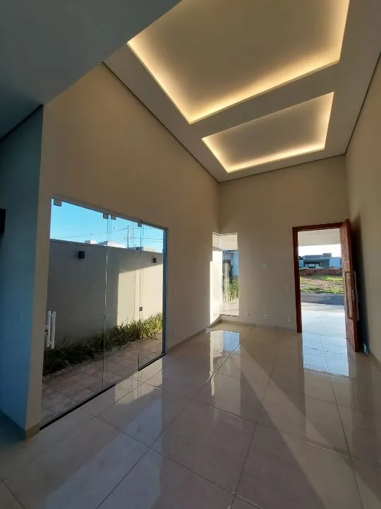 Casa de Condomínio à venda — foto 1 de 8