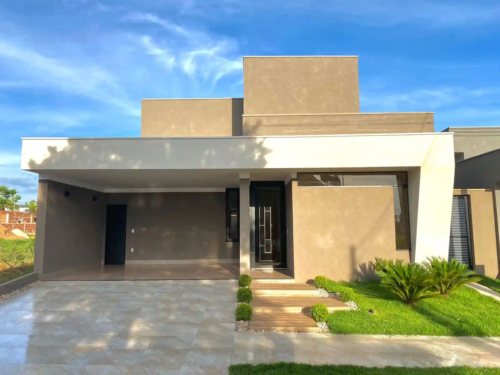 Casa de Condomínio com 3 quartos à venda, 360m² — foto 1 de 11