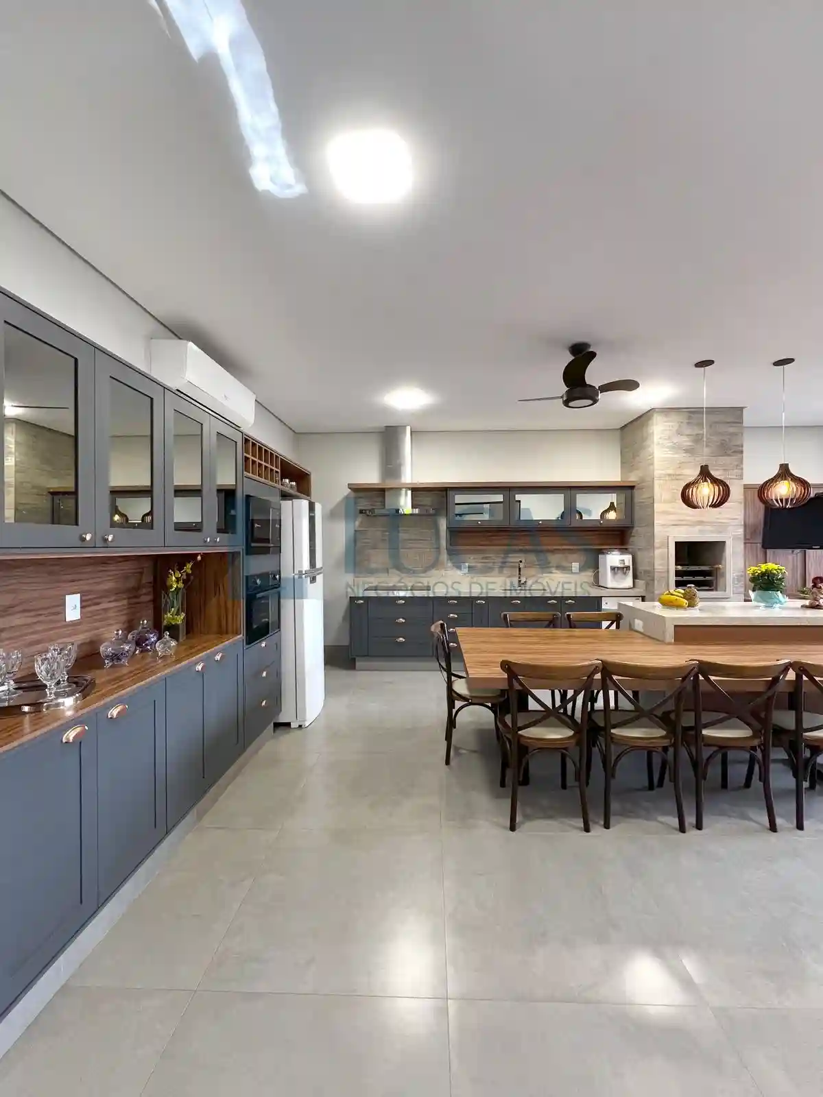 Casa de Condomínio com 3 quartos à venda, 224m² — foto 30 de 33