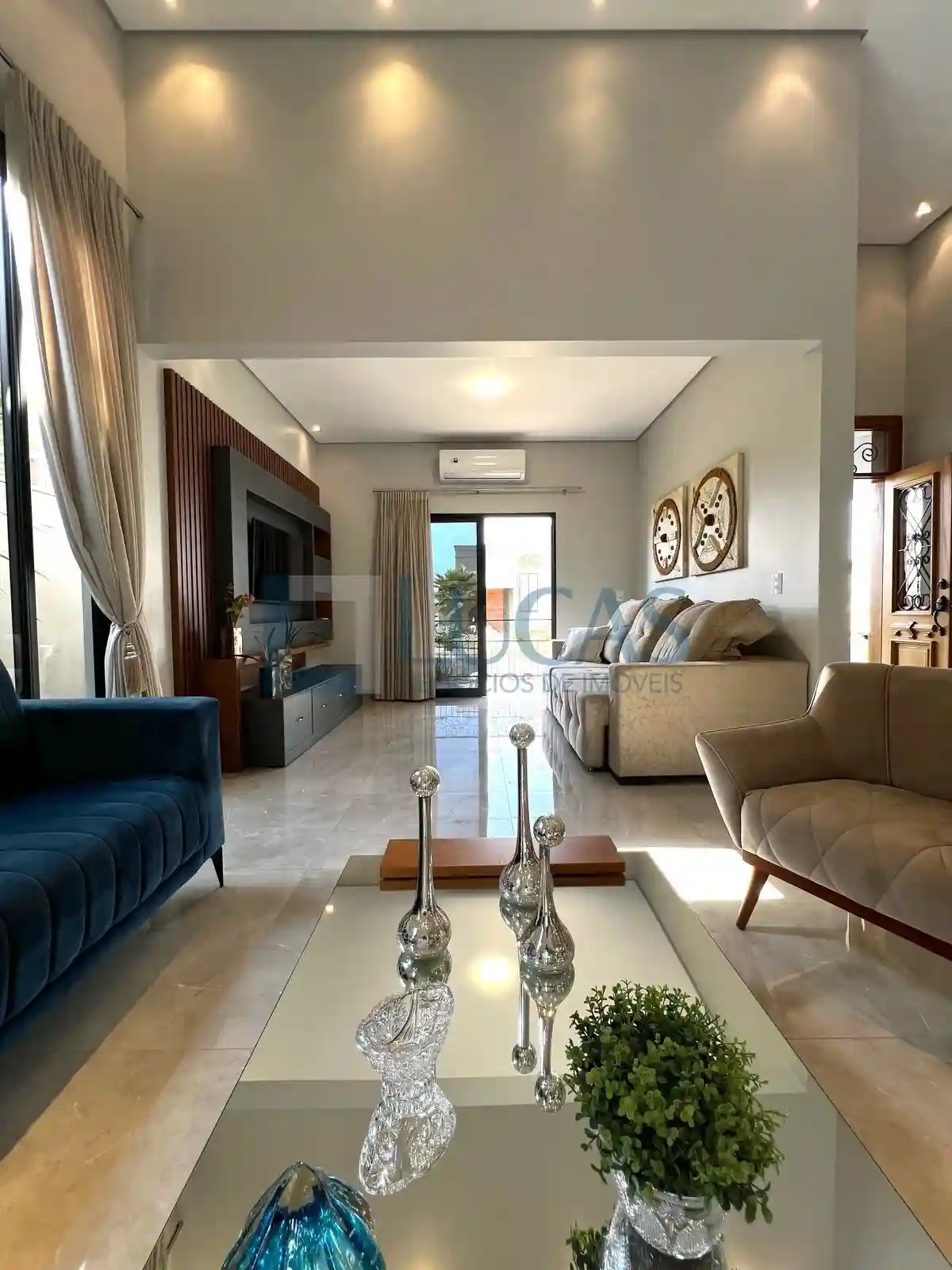 Casa de Condomínio com 3 quartos à venda, 224m² — foto 16 de 33