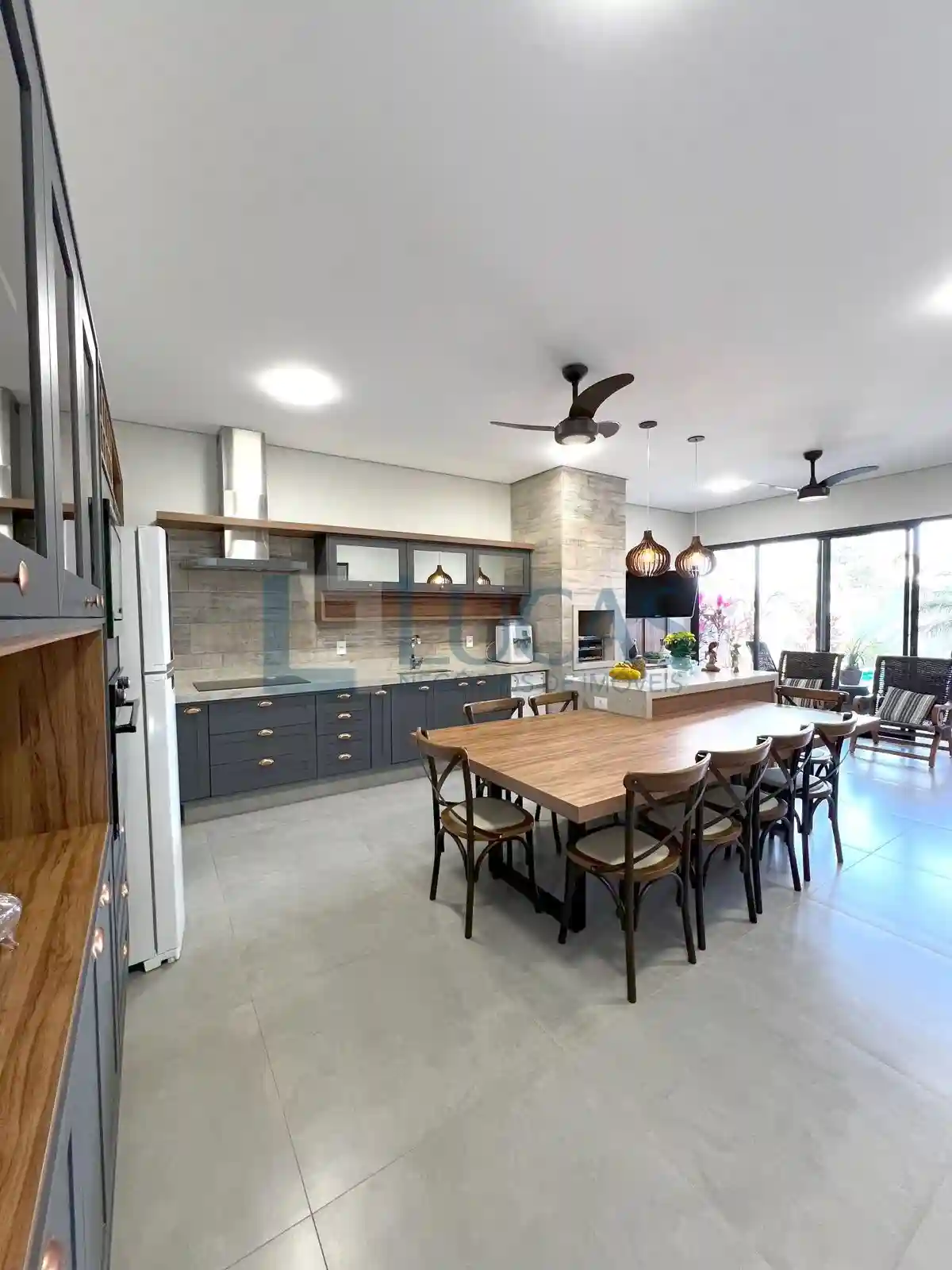 Casa de Condomínio com 3 quartos à venda, 224m² — foto 31 de 33