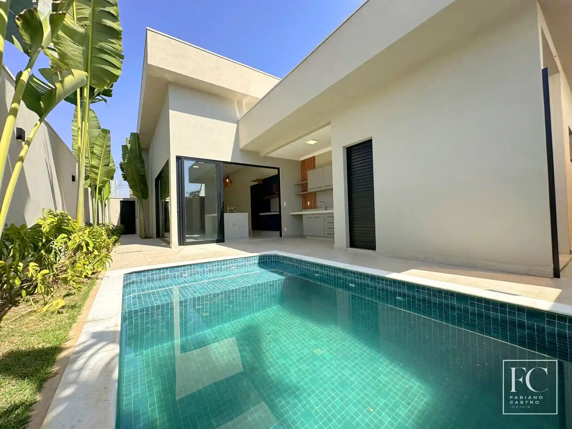 Casa de Condomínio com 3 quartos à venda, 170m² — foto 14 de 26