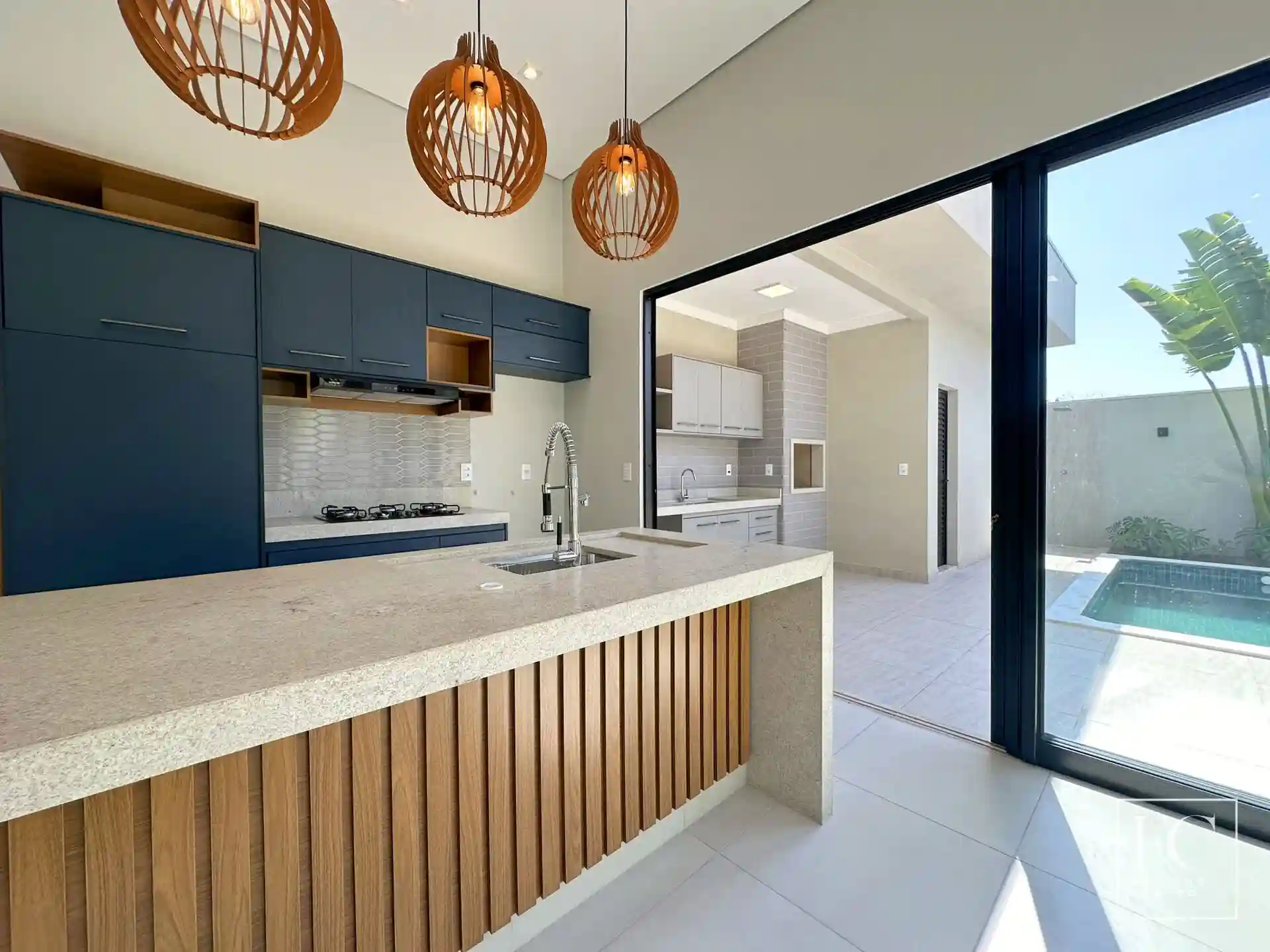 Casa de Condomínio com 3 quartos à venda, 170m² — foto 10 de 26
