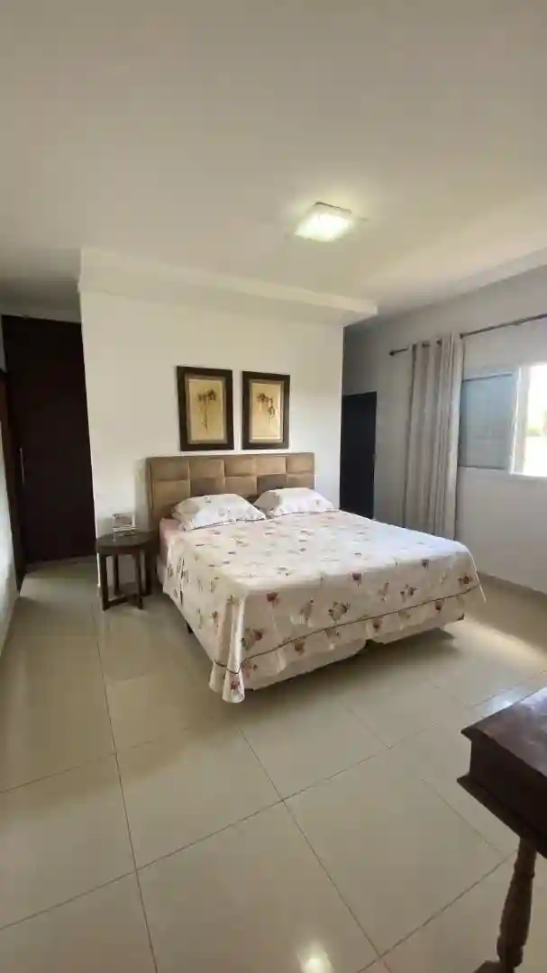 Casa de Condomínio com 4 quartos à venda, 300m² — foto 10 de 18