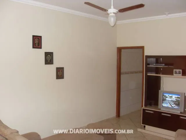 Casa com 4 quartos à venda, 363m² — foto 2 de 15
