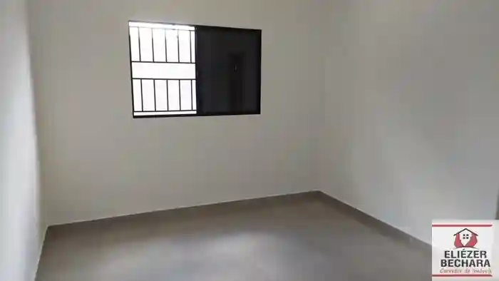 Casa com 3 quartos à venda, 94m² — foto 8 de 13